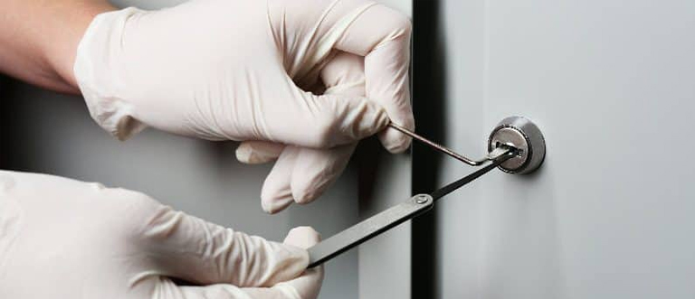 Commercial Emergency Locksmith Banning